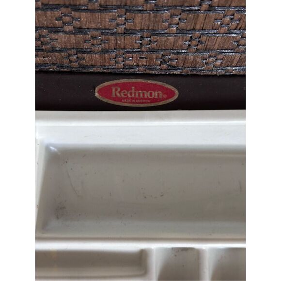 Vintage Redman wicker sewing bench - Picture 3 of 10